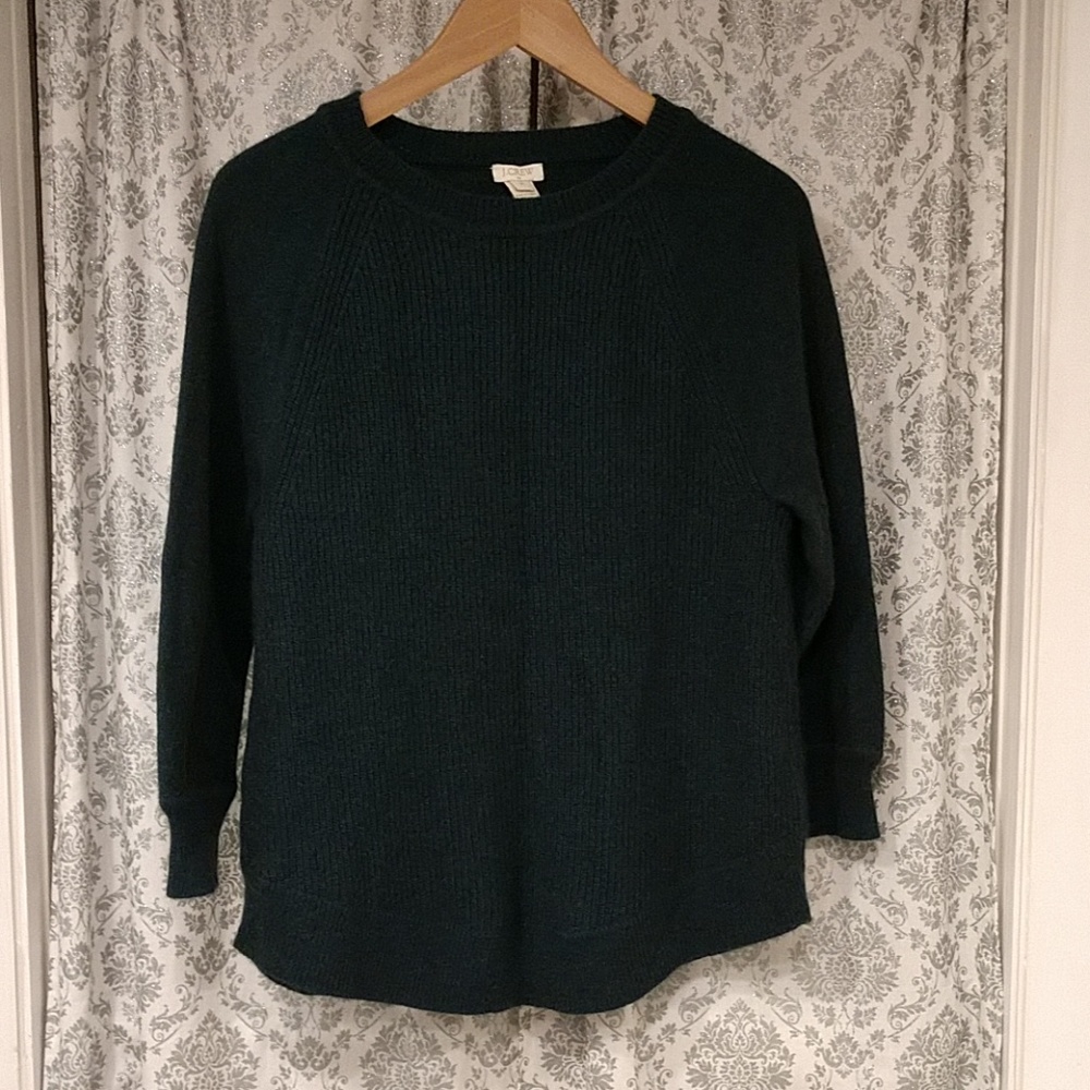 3/$20🌈 J.Crew sweater